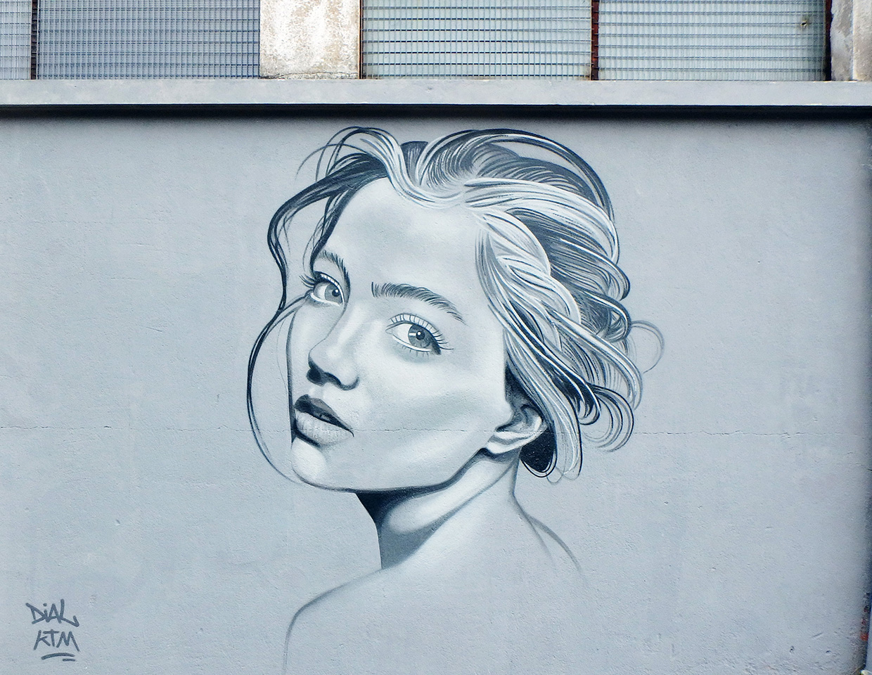 Graffiti street art portrait par Kevin Le Gall